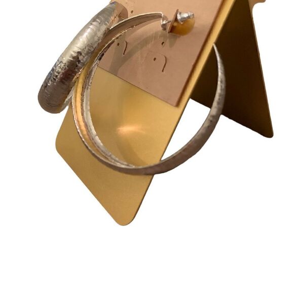 Erica Lyons silver tone hoop earrings. NWT - Picture 3 of 5